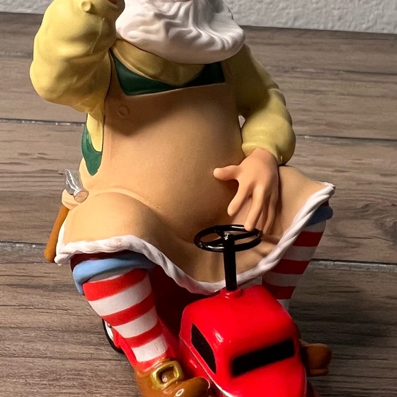 Hallmark Keepsake Christmas Ornament NIB 2022 Toymaker Santa #23 In Series - Picture 11 of 11